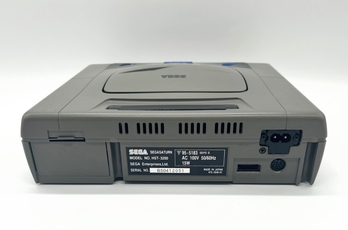 Sega Saturn Console HST-3200 2xController 2xGame Soft NTSC-J Japan #381