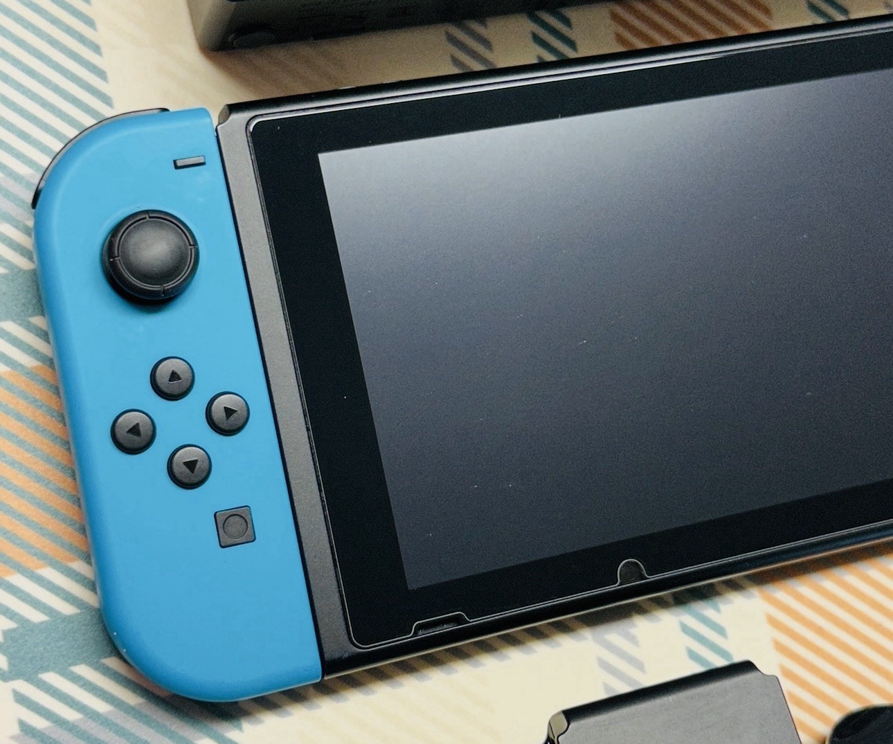 Nintendo Switch V1 Game Console HAC-001 Red/Blue Joy cons Tested/Working 00215