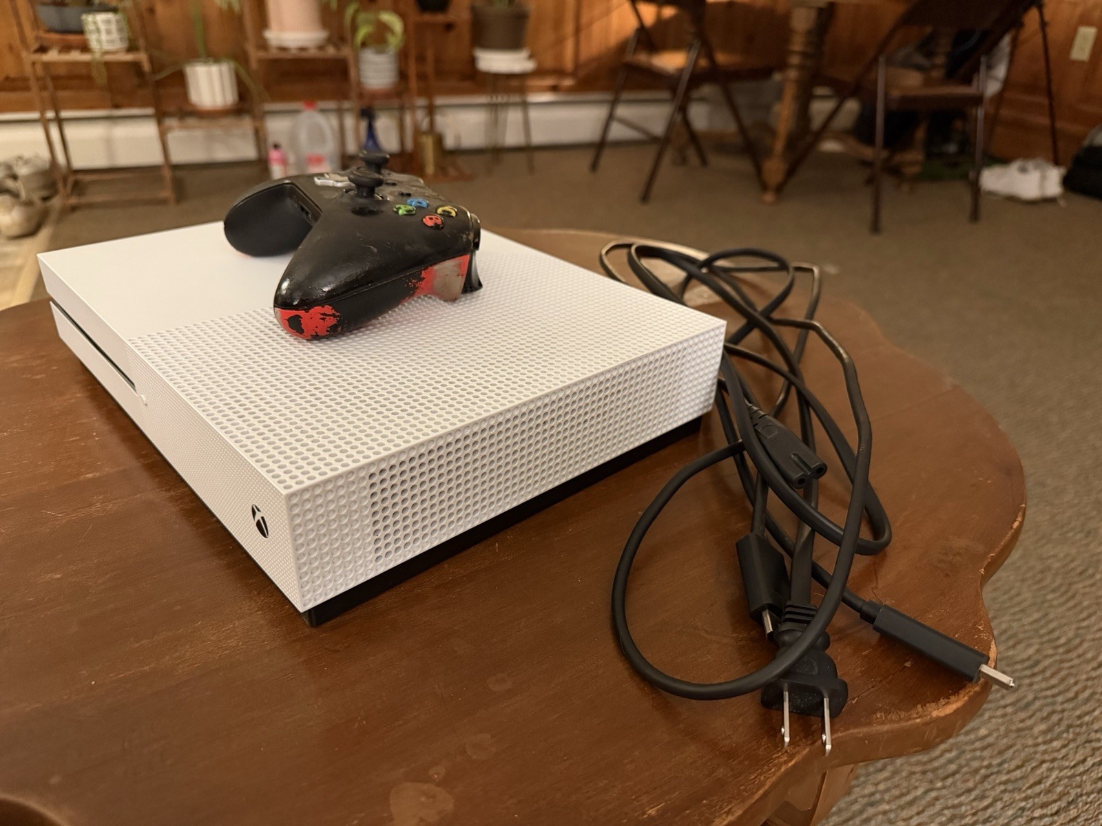 Microsoft Xbox One S White Console 4K UHD Wi‑Fi w/ Controller & Cables