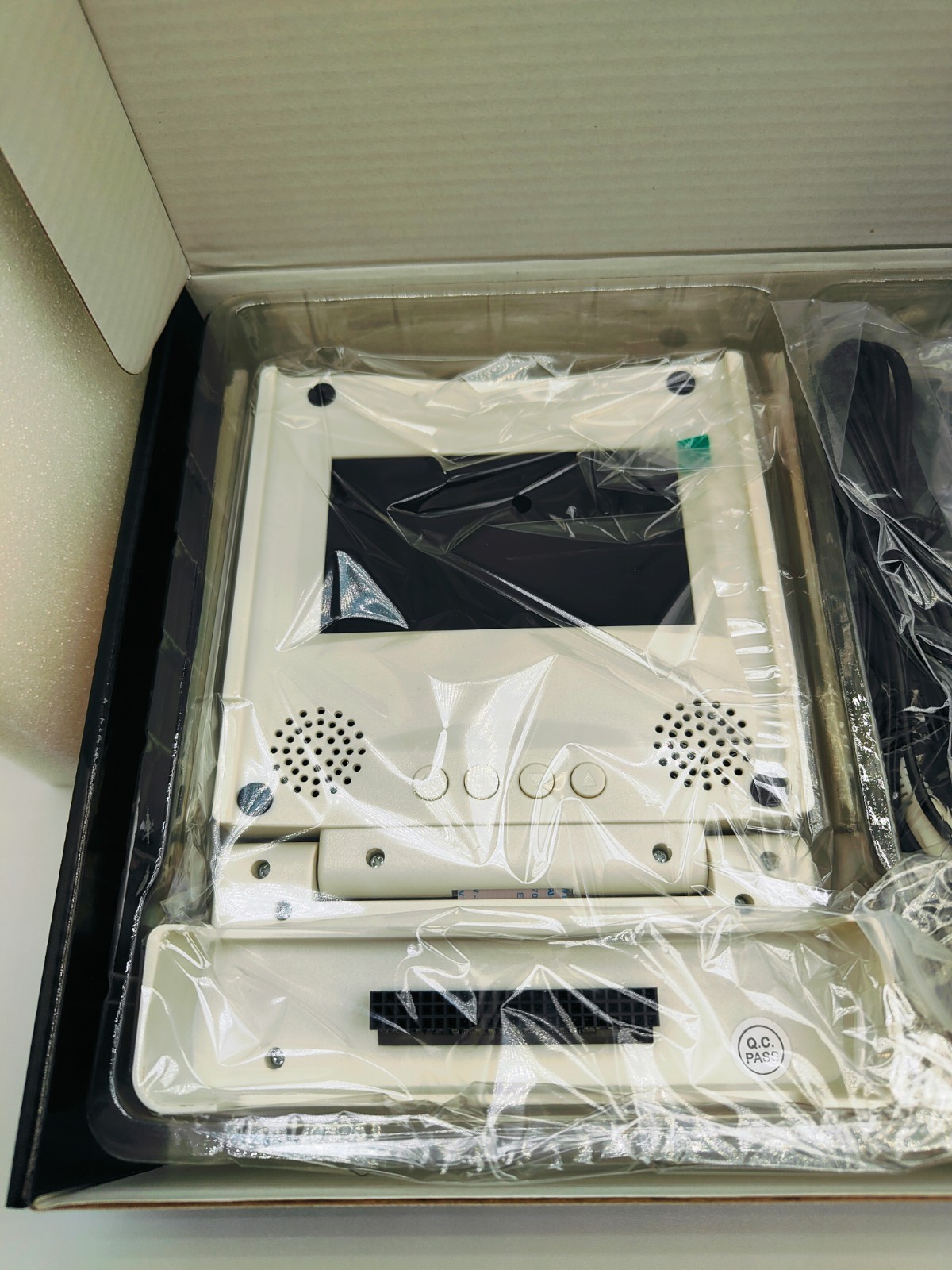 Columbus Circle Portable Monitor IPS LCD for PC Engine PCE HDMI AV Retro Gaming