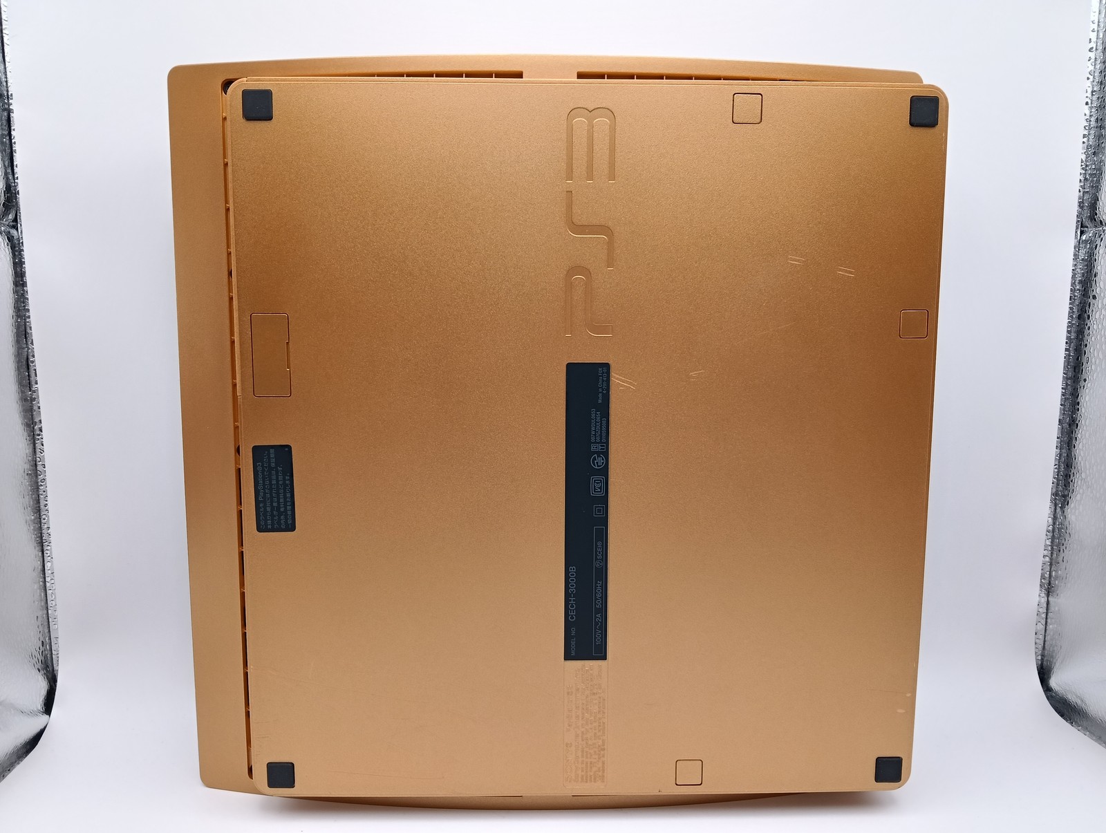 Sony PlayStation 3 PS3 One Piece GOLD LIMITED Edition 320GB Console CECH-3000B