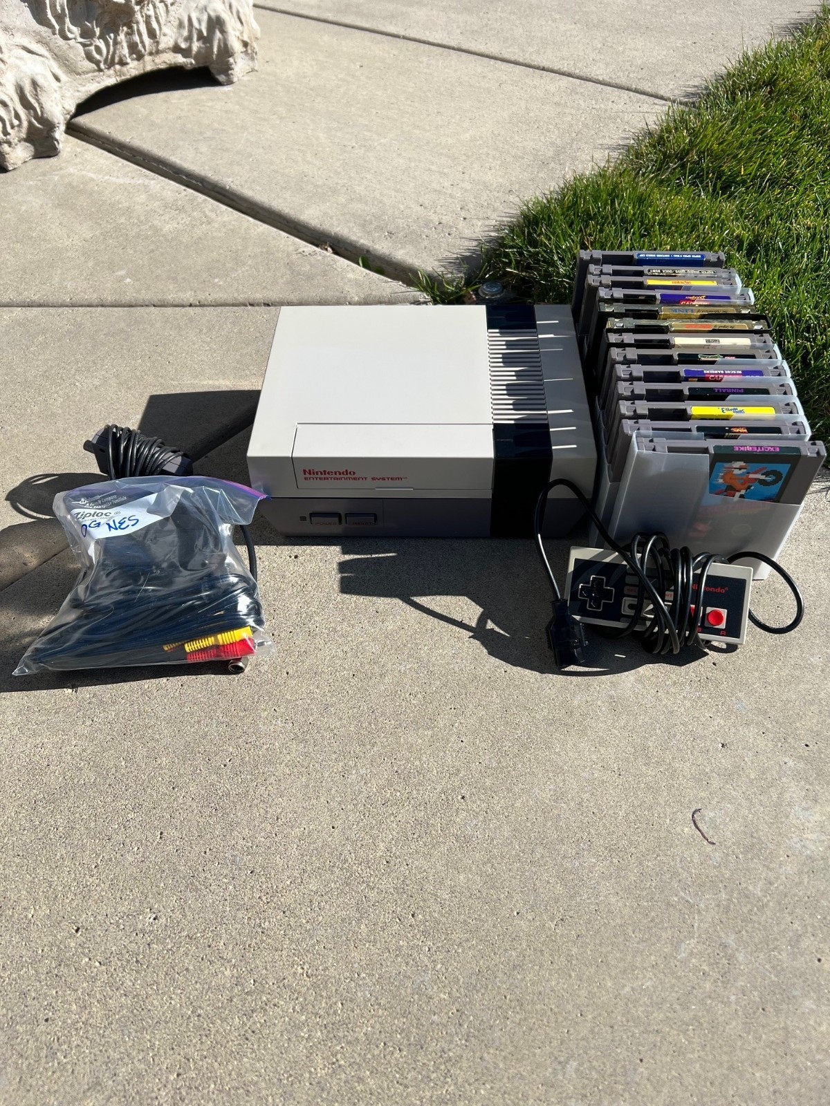 Nintendo Entertainment System Home Console – With Games