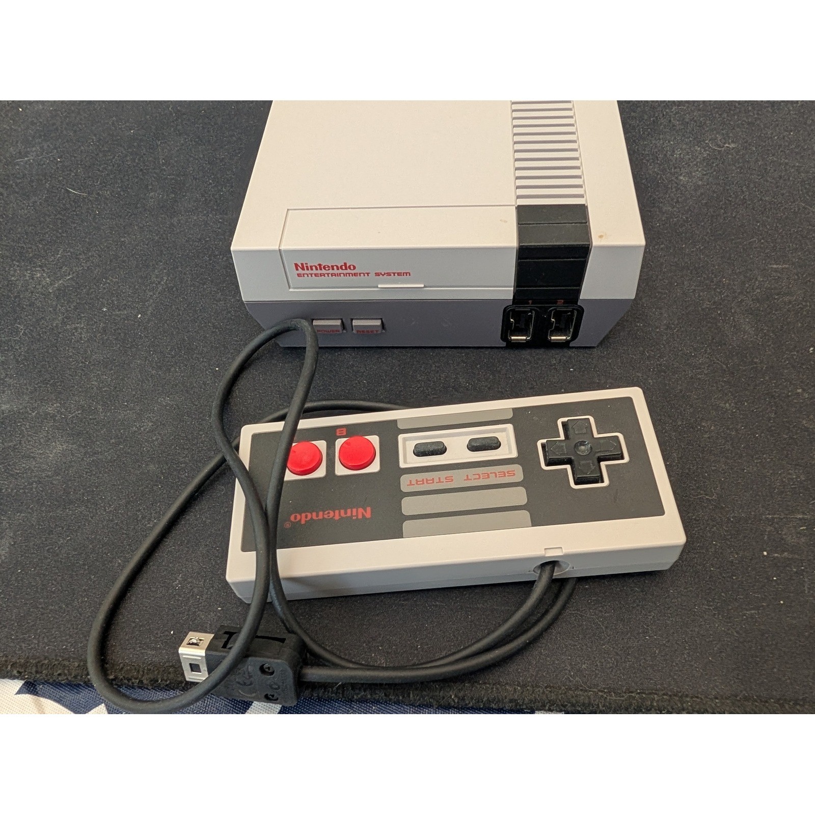 Nintendo NES Classic Edition Mini Console CLV-001 with Controller Gray HDMI