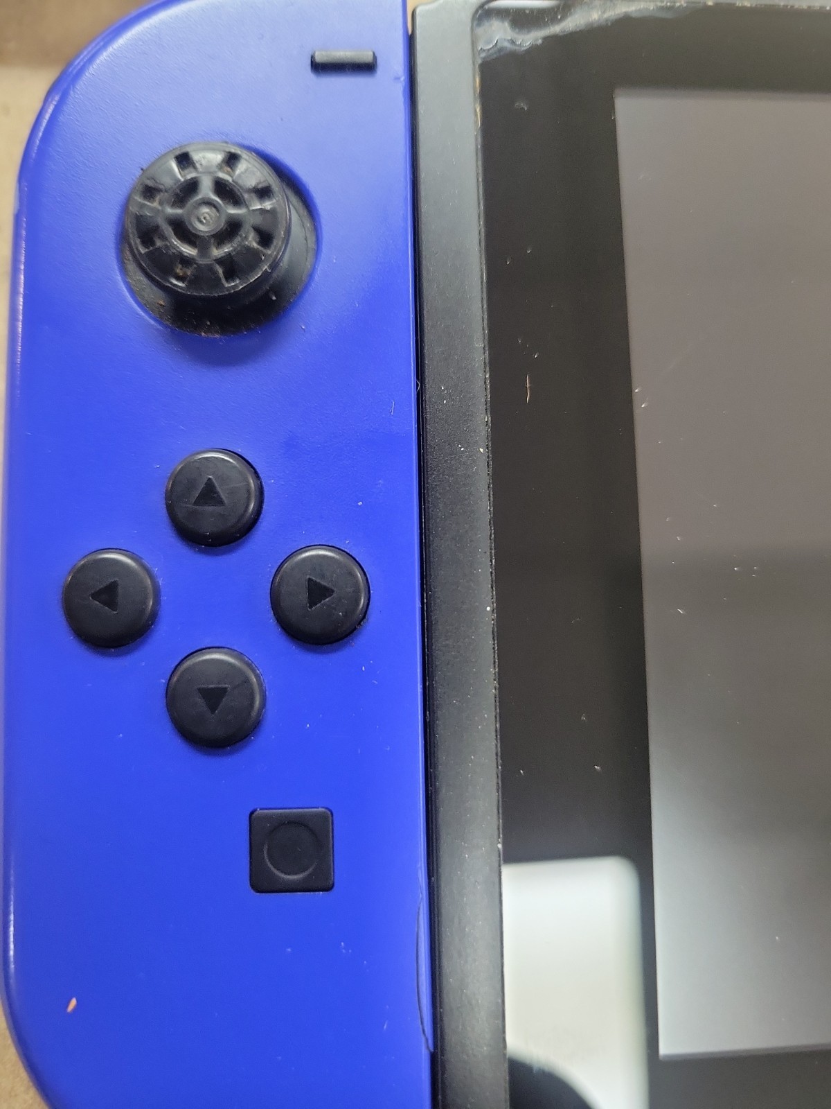Nintendo Switch Console Tablet w/ Neon Yellow Blue &White Joy-Con. Sold Separat