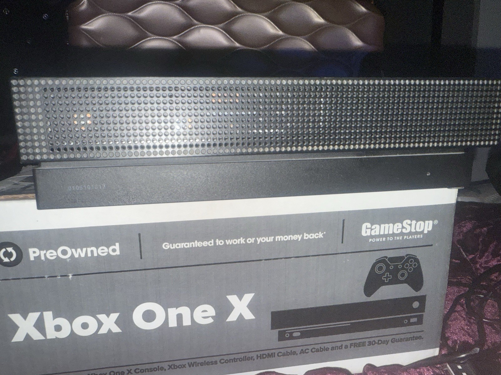 2024 XBOX ONE X 1TB- BLACK CONSOLE 2 CONTROLLERS 2 GAMES 2025