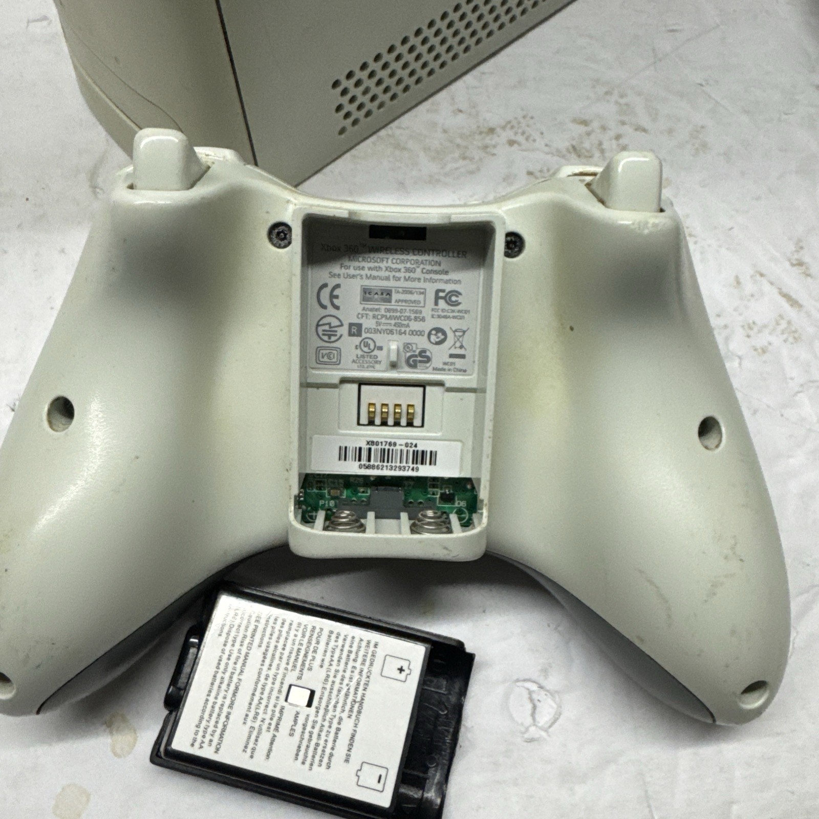 XBOX 360 Pro 20GB Console + Power Supply Works No Controller Good
