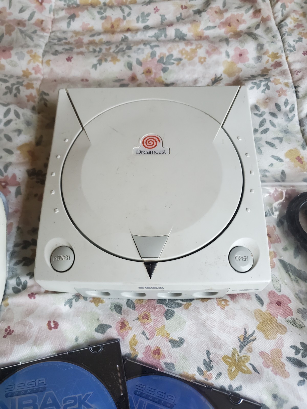 SEGA Dreamcast White Console w/ Cords & Controller Tested Works.