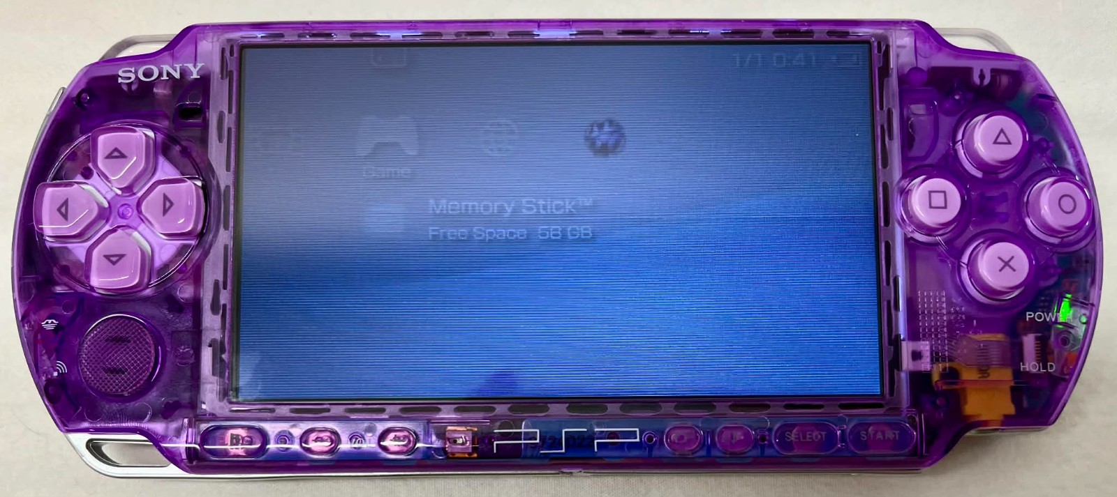 PSP 3000 Clear Purple / New Battery / Genuine Sony Charger / Region Free / 32 GB