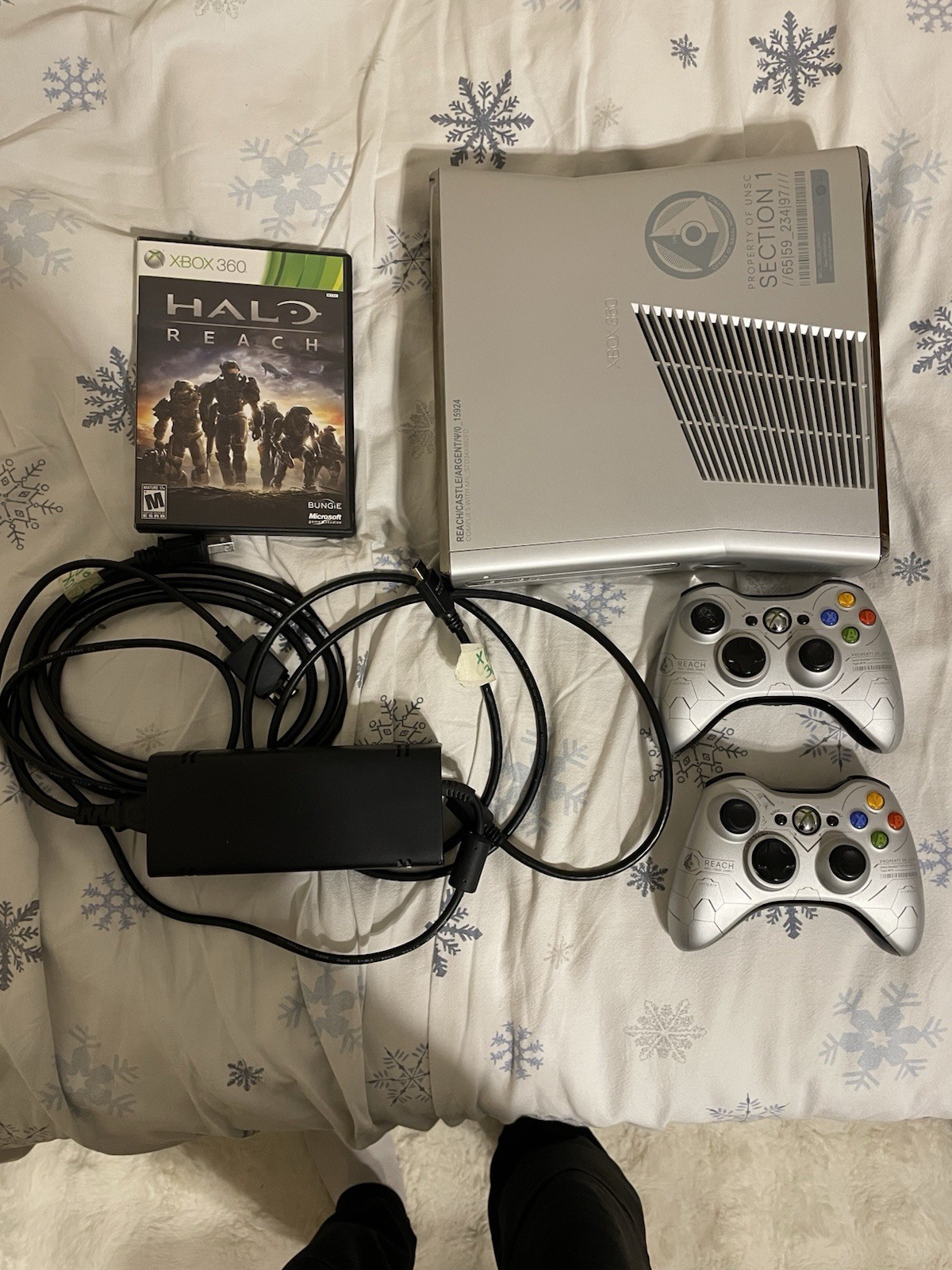 Xbox 360 Halo Reach Edition Console CIB-Extra Controller-Cooling Fan-Cables-Nice
