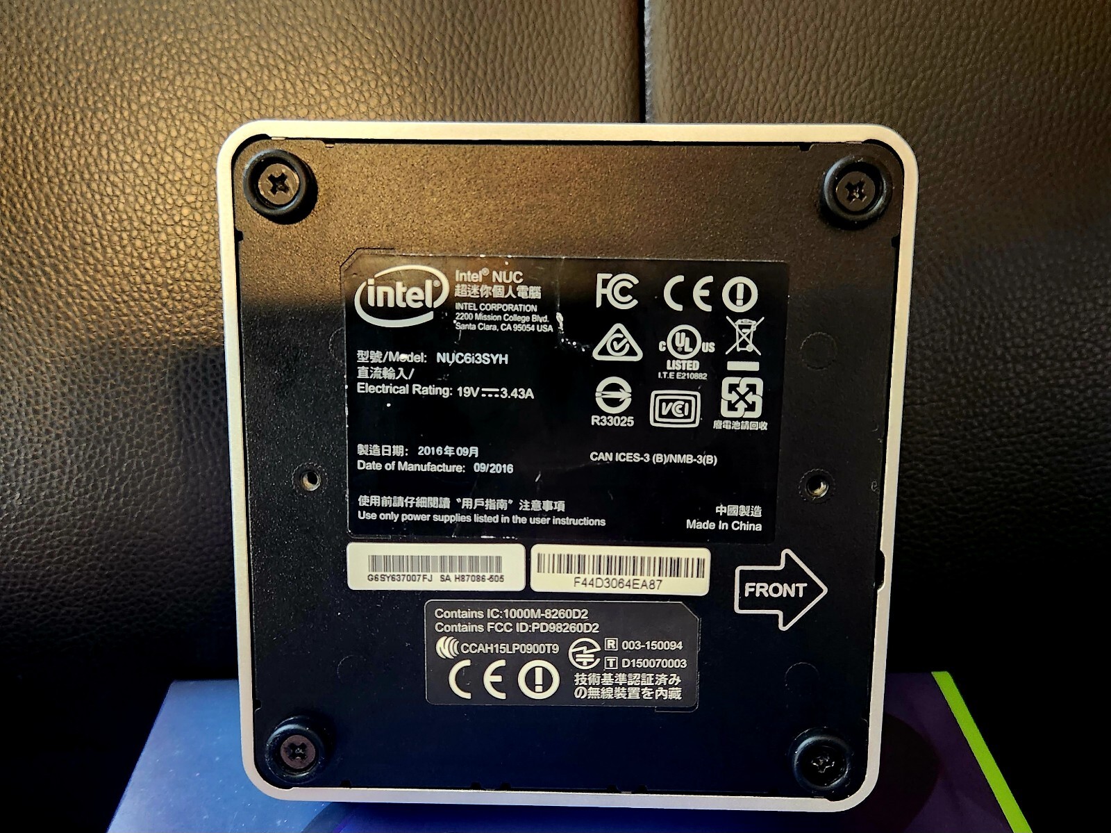 2.5 TB SSD Custom Arcade MAME Retro Gaming Mini PC – Intel NUC 6 – Launchbox –