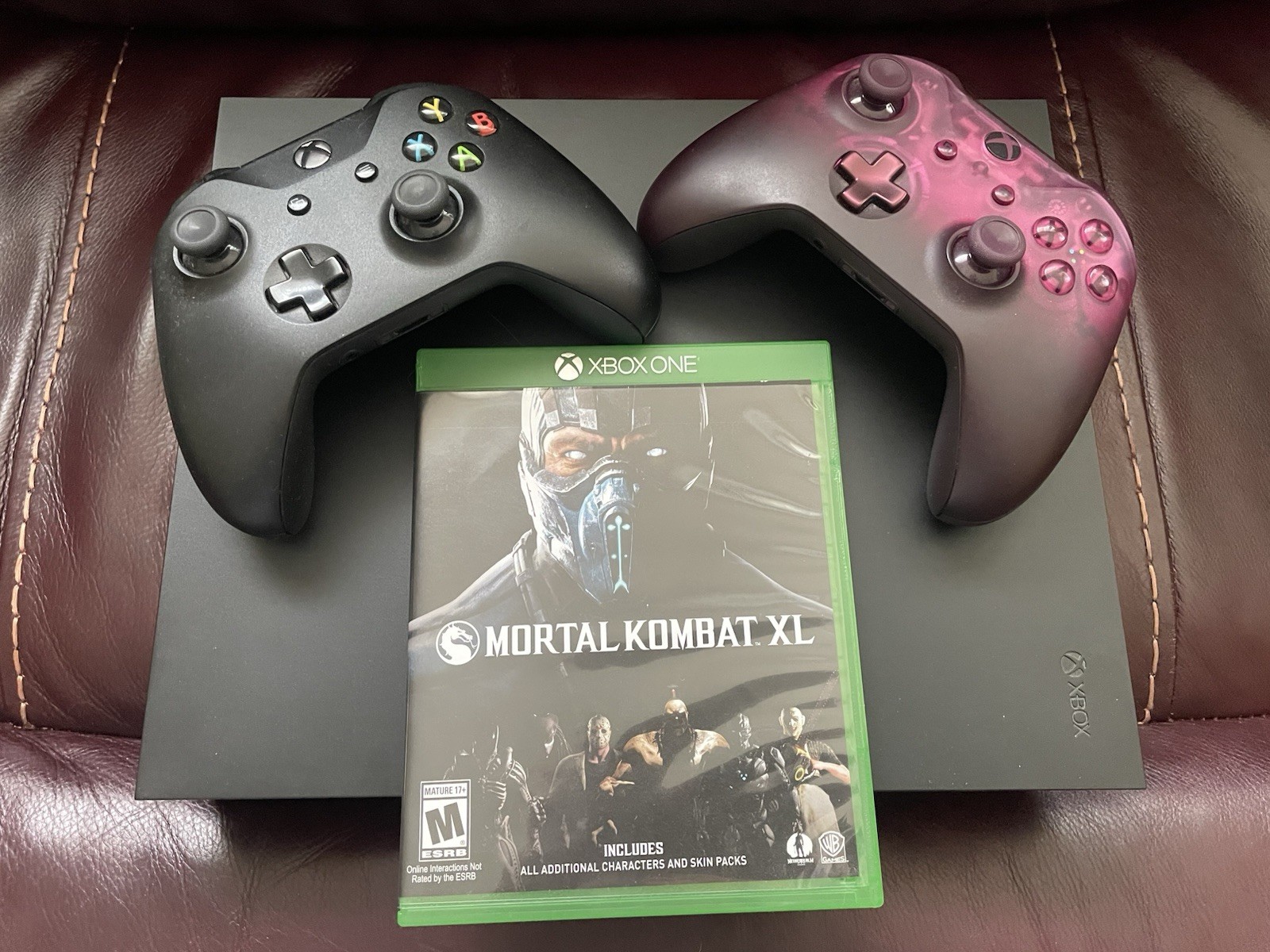 Xbox One X 1TB Star Wars Jedi: Fallen Order Deluxe Edition Console Bundle