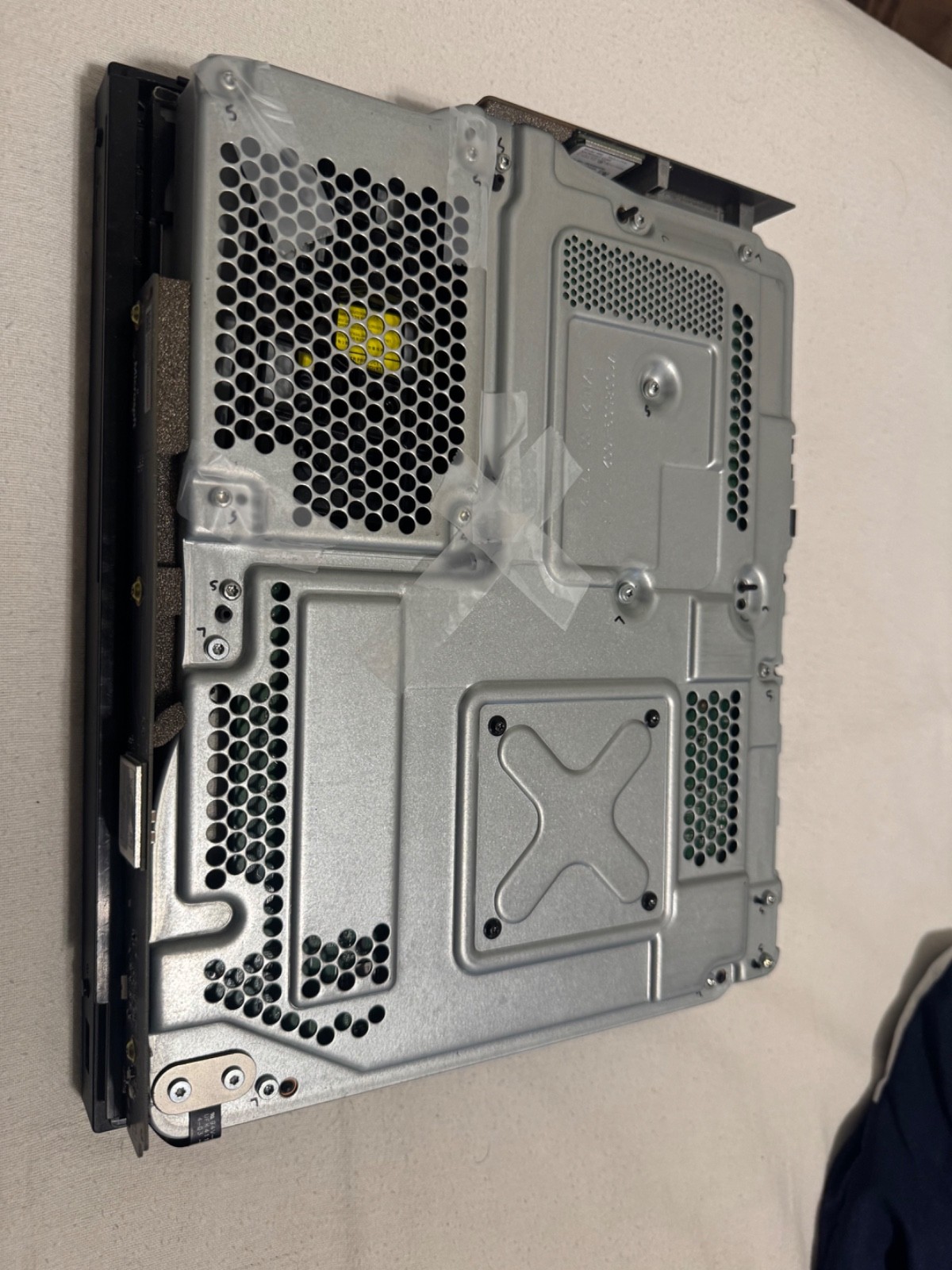 Microsoft Xbox One X (needs new hard drive and PSU) FOR PARTS
