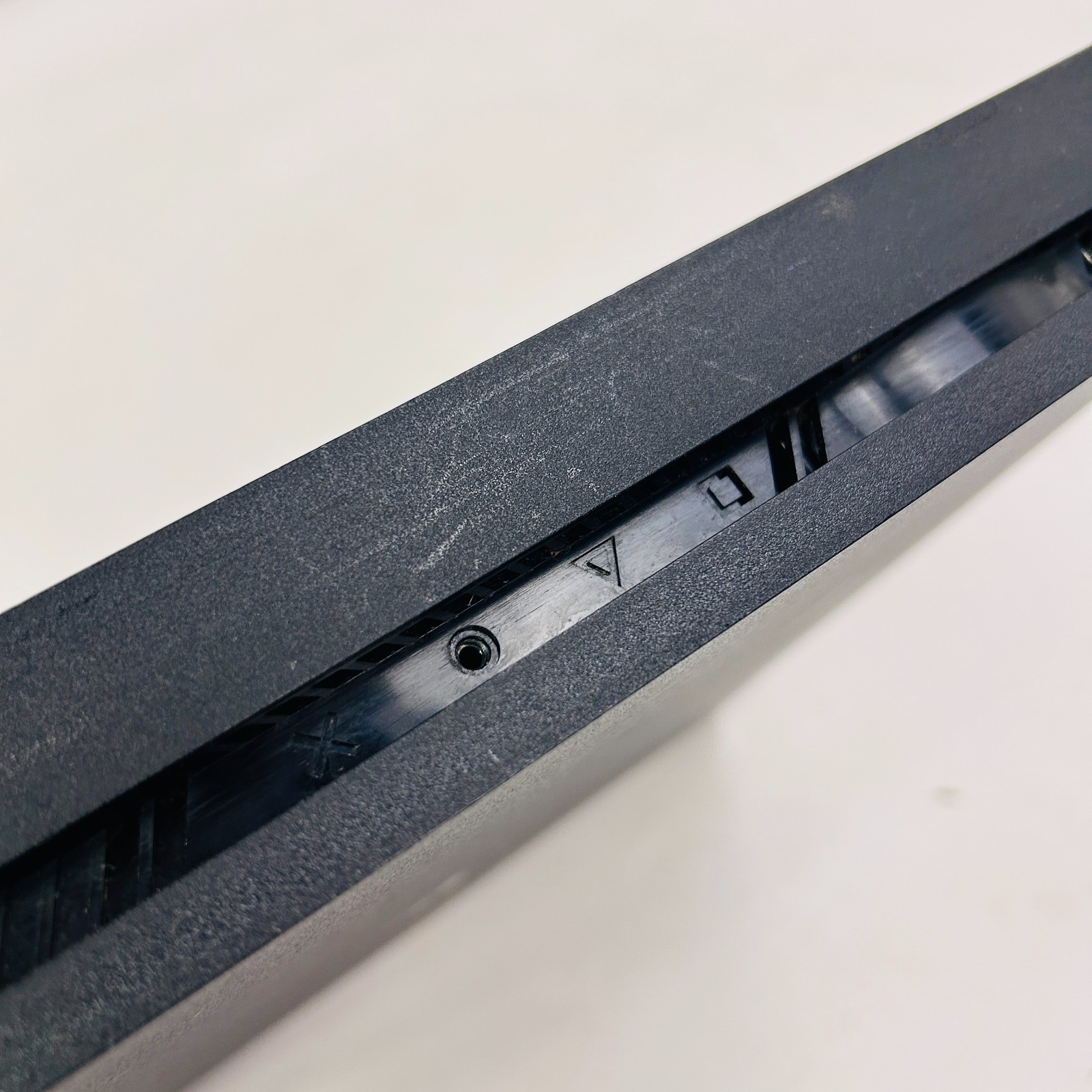 «READ» Sony PlayStation 4 Slim PS4 500GB CUH-2015a – Console only – Low Firmware