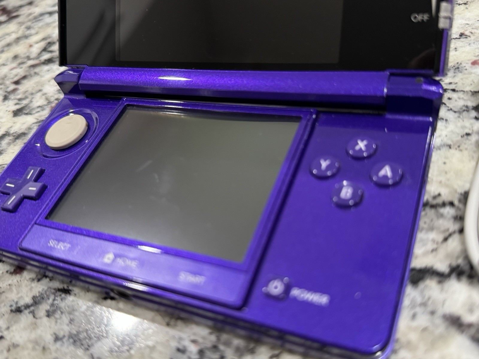 Midnight Purple Nintendo 3DS w/Charger & Games + FREE US SHIPPING!