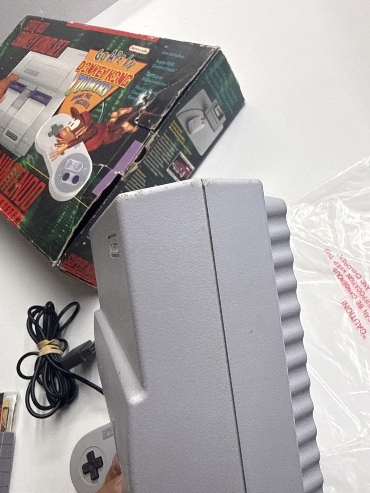 SNES – Super Nintendo Donkey Kong Country Set Console Almost Complete In Box