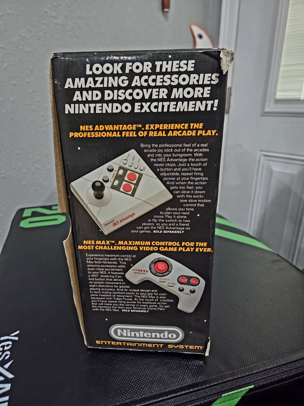 Nintendo NES Action Set Console Zapper Light Gun Duck Hunt Mario Controllers