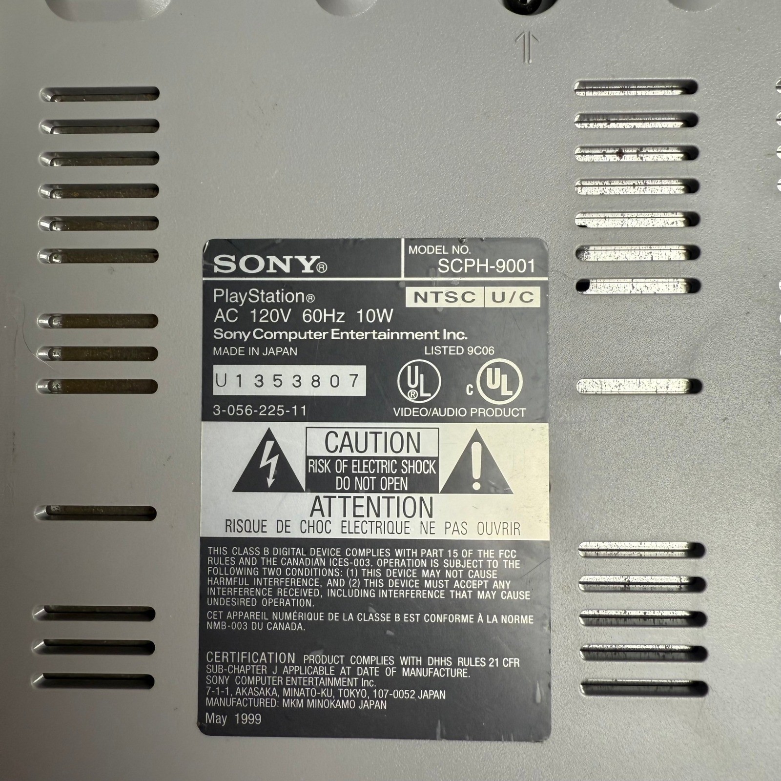 Sony PlayStation 1 Console WORKS Bundle with AV Power Cables and Memory Card
