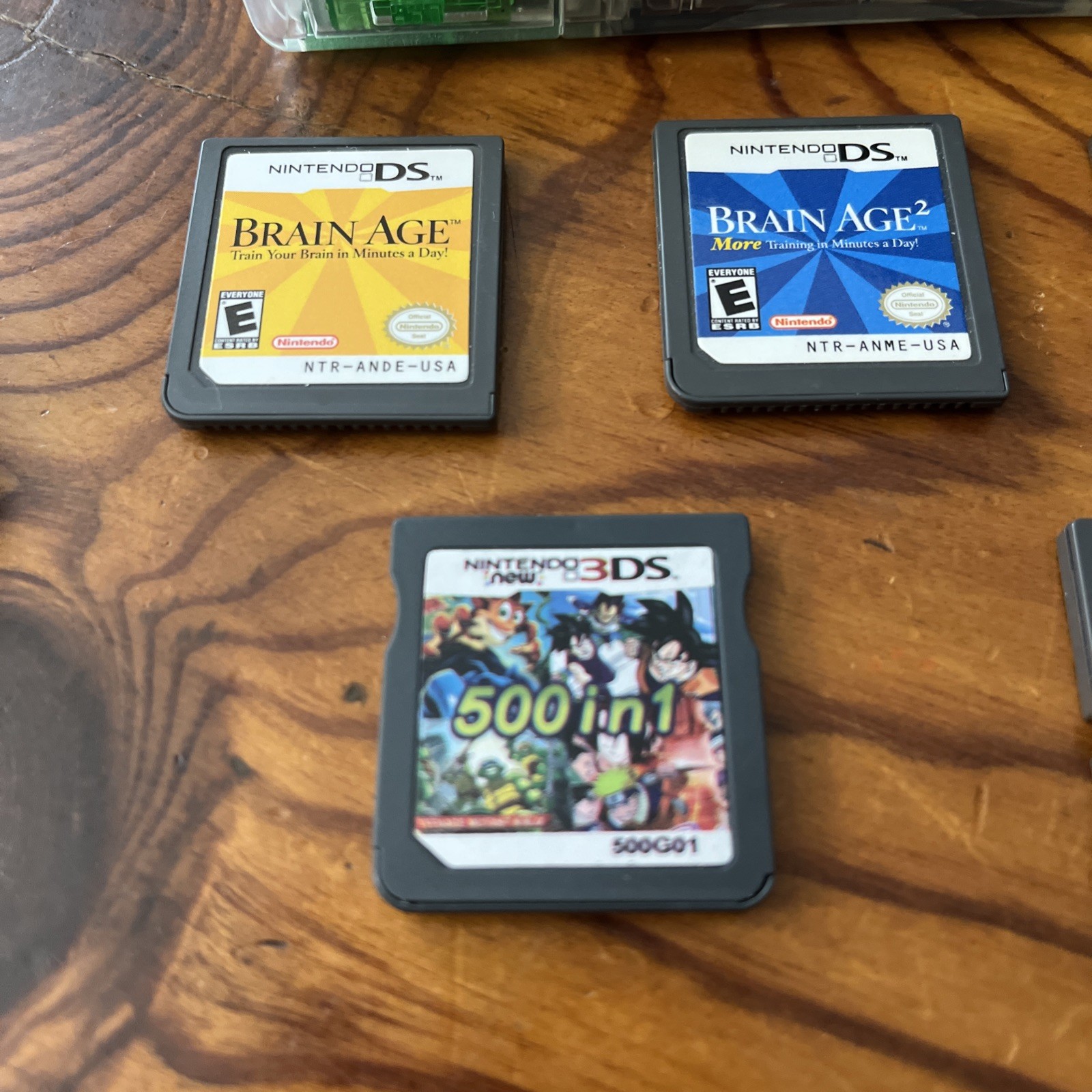 Nintendo DS Lite Bundle + 500 Mult-cartridge (US Version)