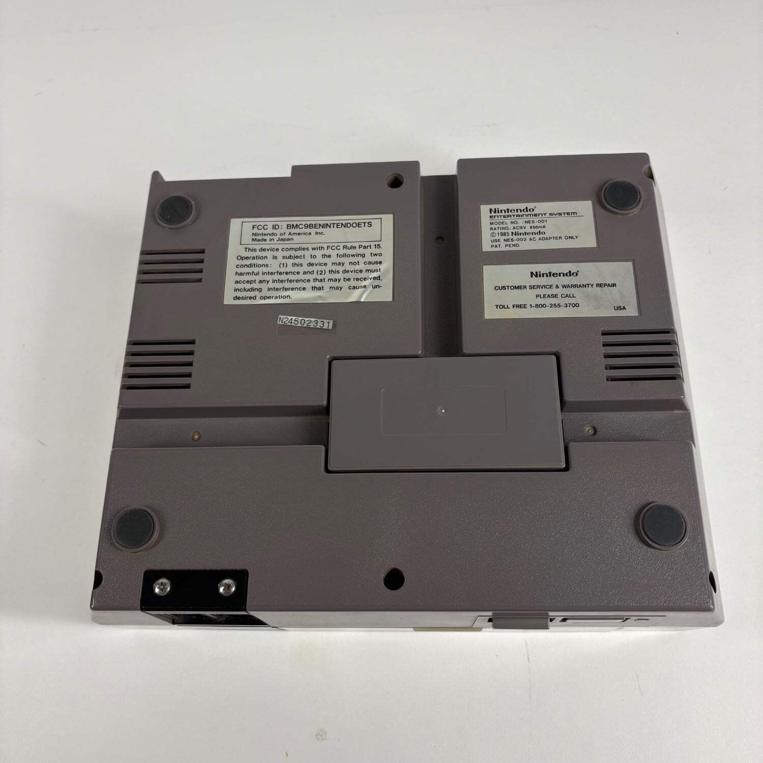 Nintendo Entertainment System NES Console Gaming System NES-001 Gray