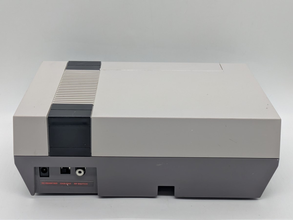 NINTENDO Entertainment System NES NES-001 1985 Original Vintage Cons (EC2030322)