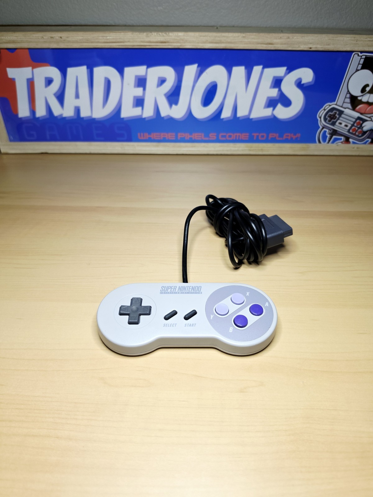 Super Nintendo SNES Console – Tested / Working – Cords + Controller