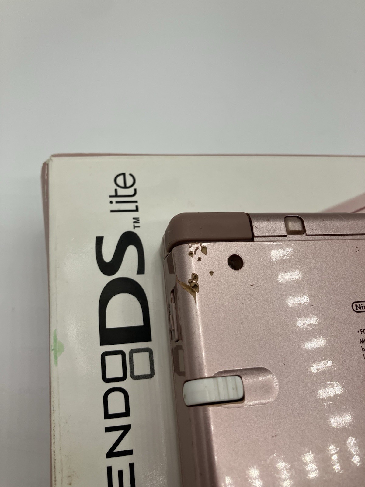 Nintendo DS Lite Metallic Rose w/ Box – FOR PARTS