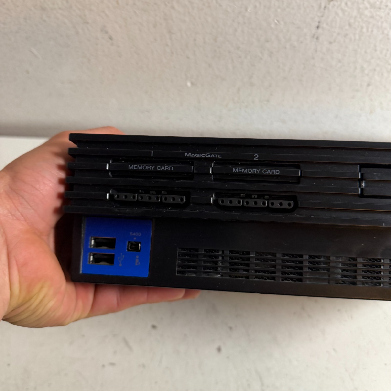 Sony PlayStation 2 SCPH-30001 Black Built-in DVD Drive 128-bit Gaming Console