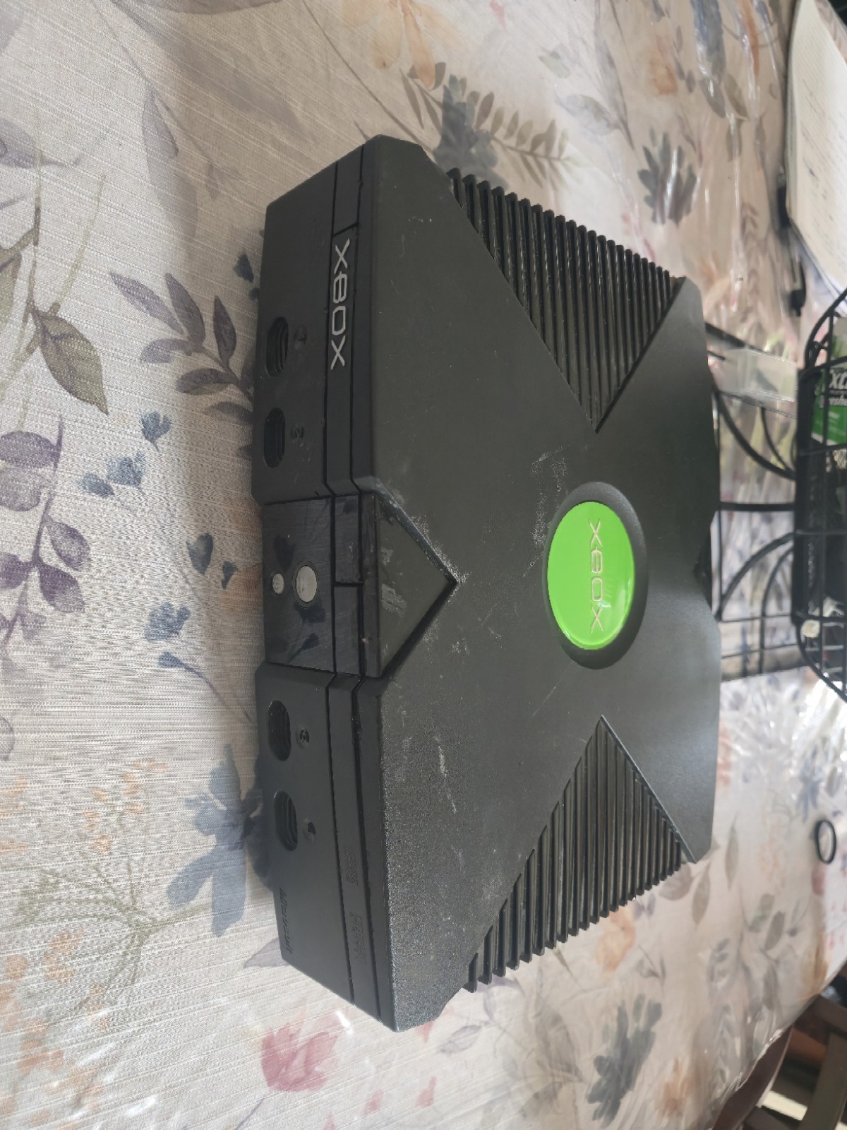 Microsoft Xbox Launch Edition 8GB Home Console – Black