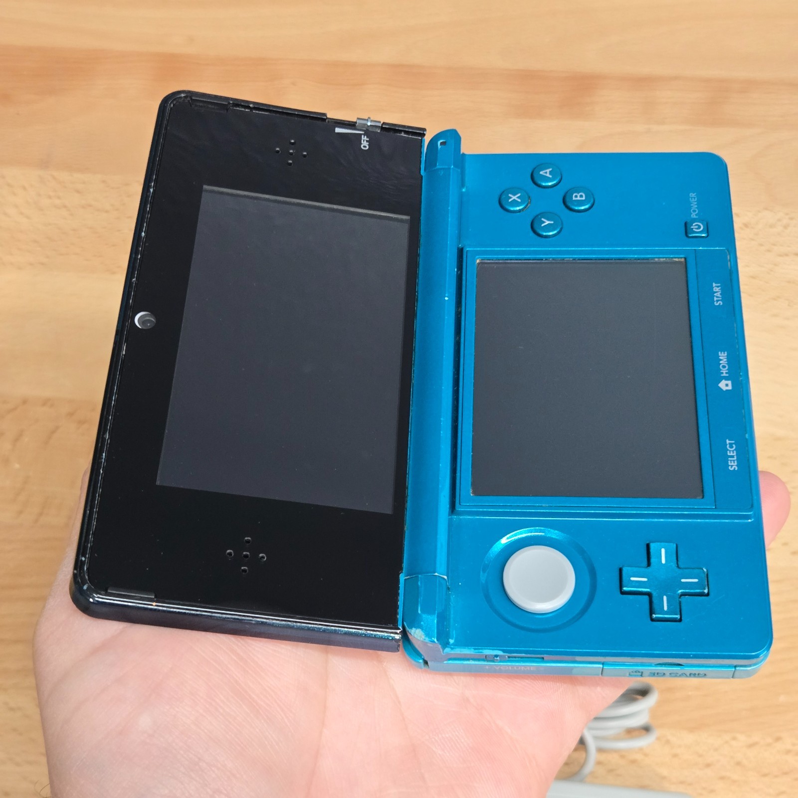 Nintendo 3DS – Aqua Blue Console – USA English
