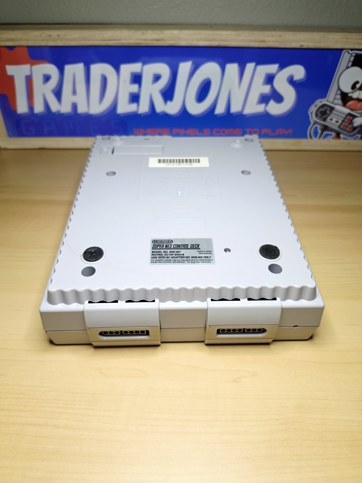 Super Nintendo SNES Console – Tested / Working – Cords + Controller
