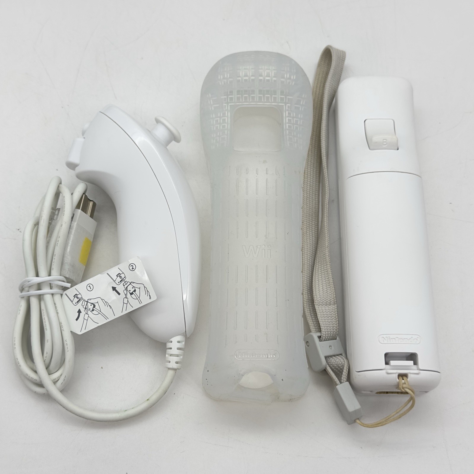 Nintendo Wii RVL-001 Console Bundle TESTED Controllers Games Manuals Complete