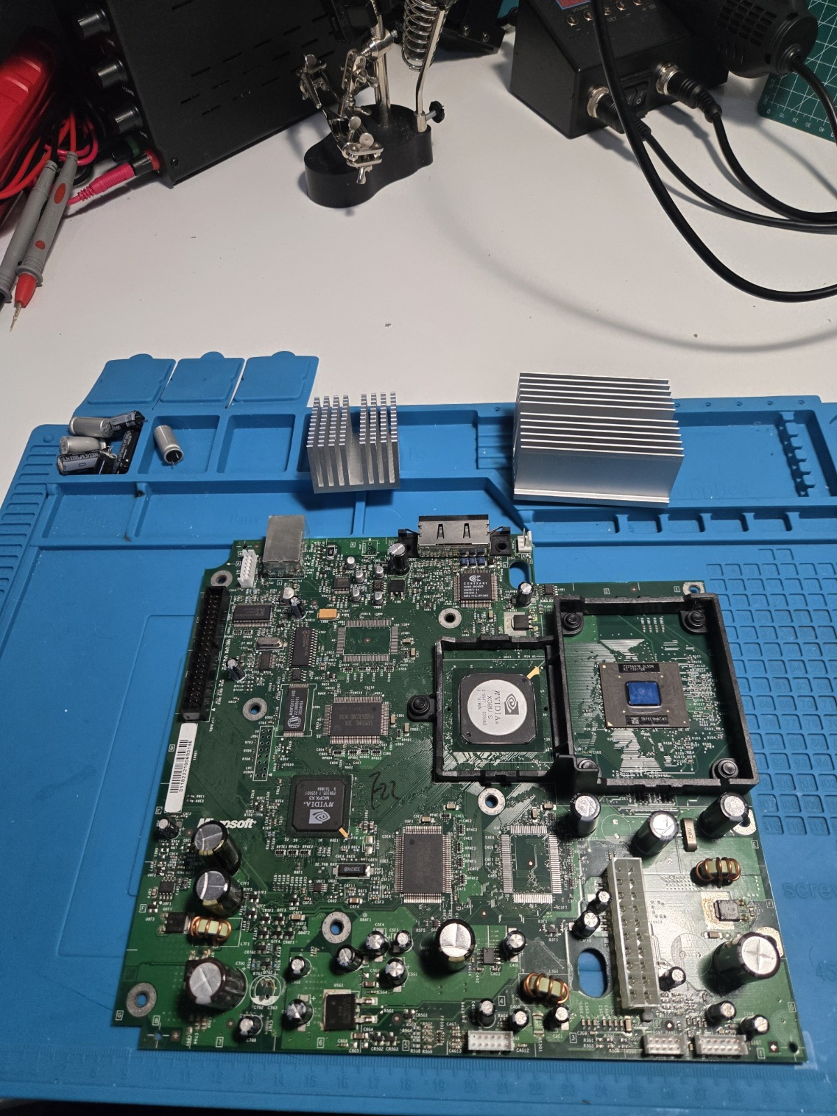 Microsoft Xbox OMG console Completely Cleaned with 1 Game and 1 Controller.
