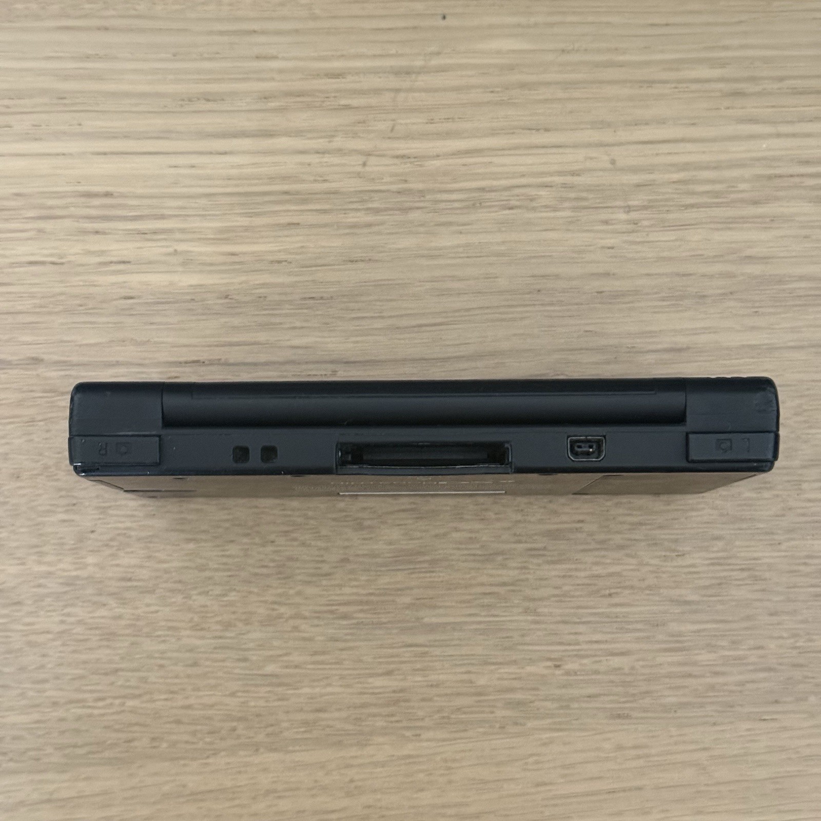 Nintendo DSi Black Onyx Console Tested And Working Includes Carrying Case READ!!