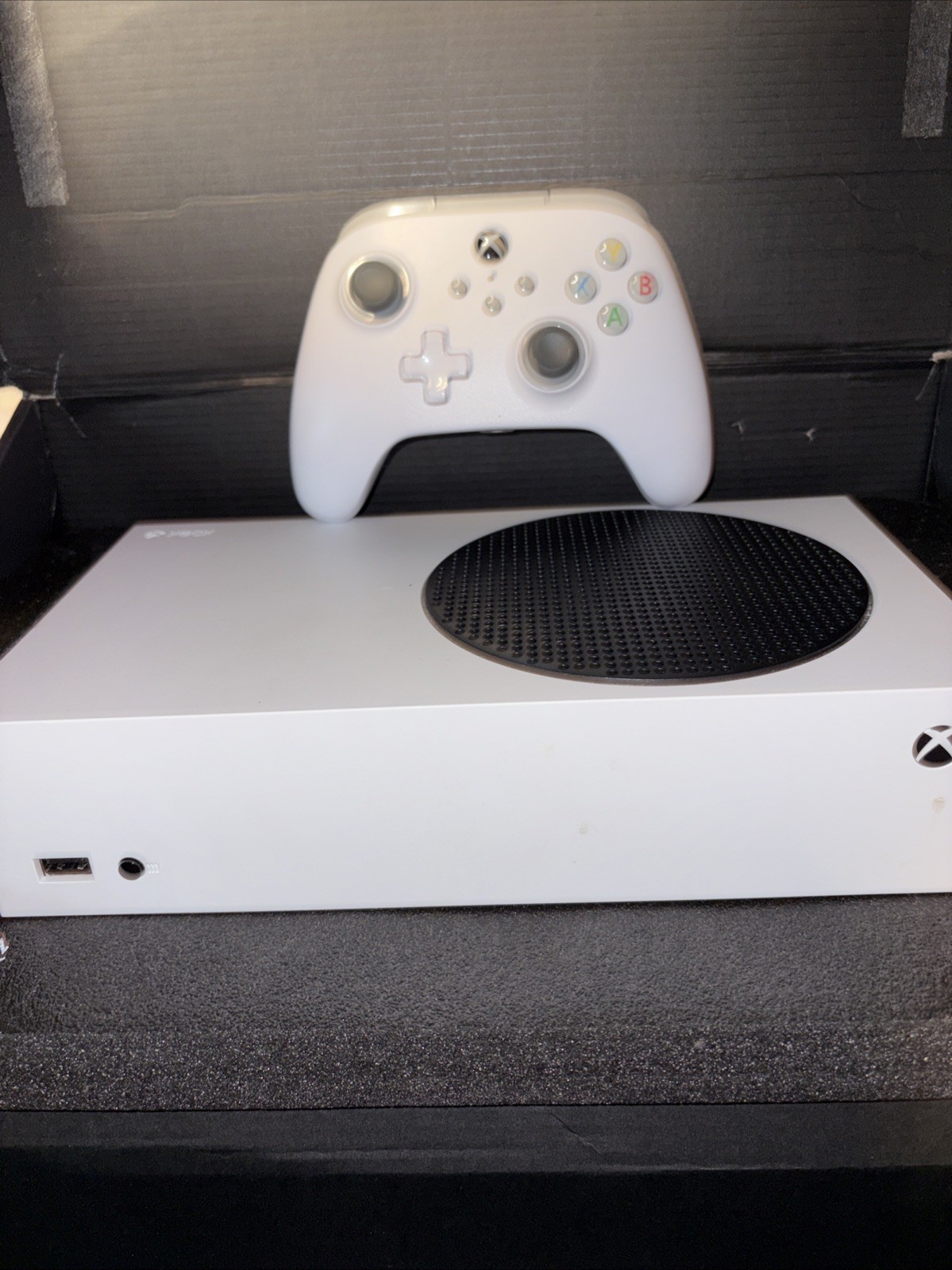Microsoft Xbox Series S W/controller/cords Tested/working