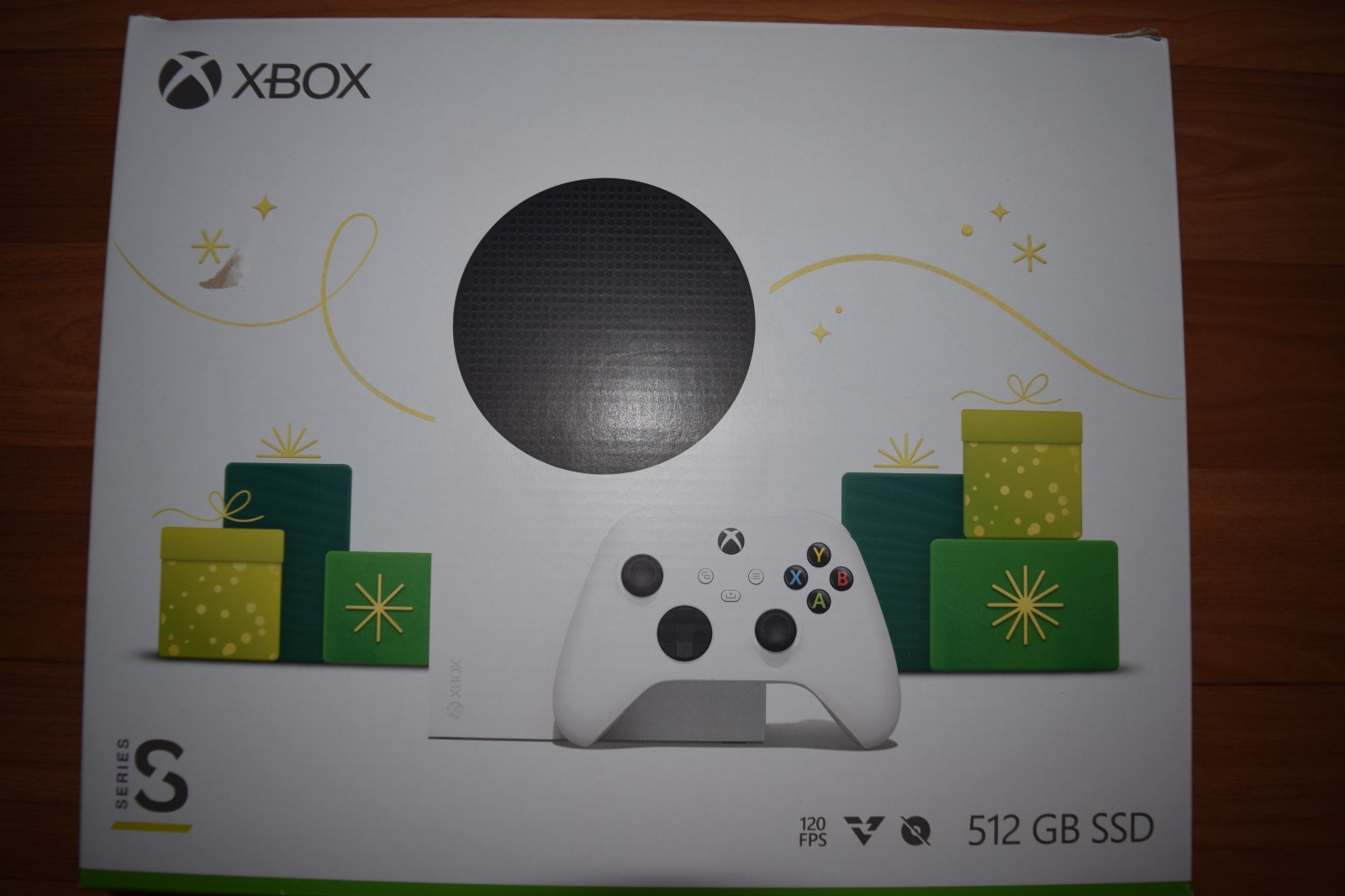Xbox Series S 512GB – Barely Used – Original Box – Controller + Extras