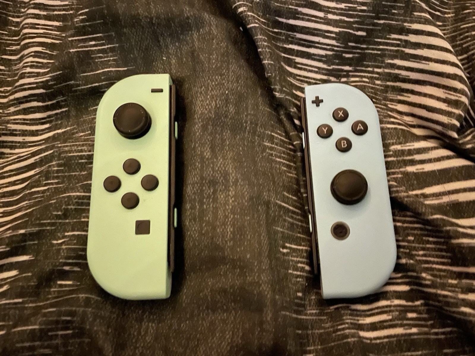 Animal Crossing Nintendo Switch Bundle 6 Games Case Dock Cables Lot Beginners