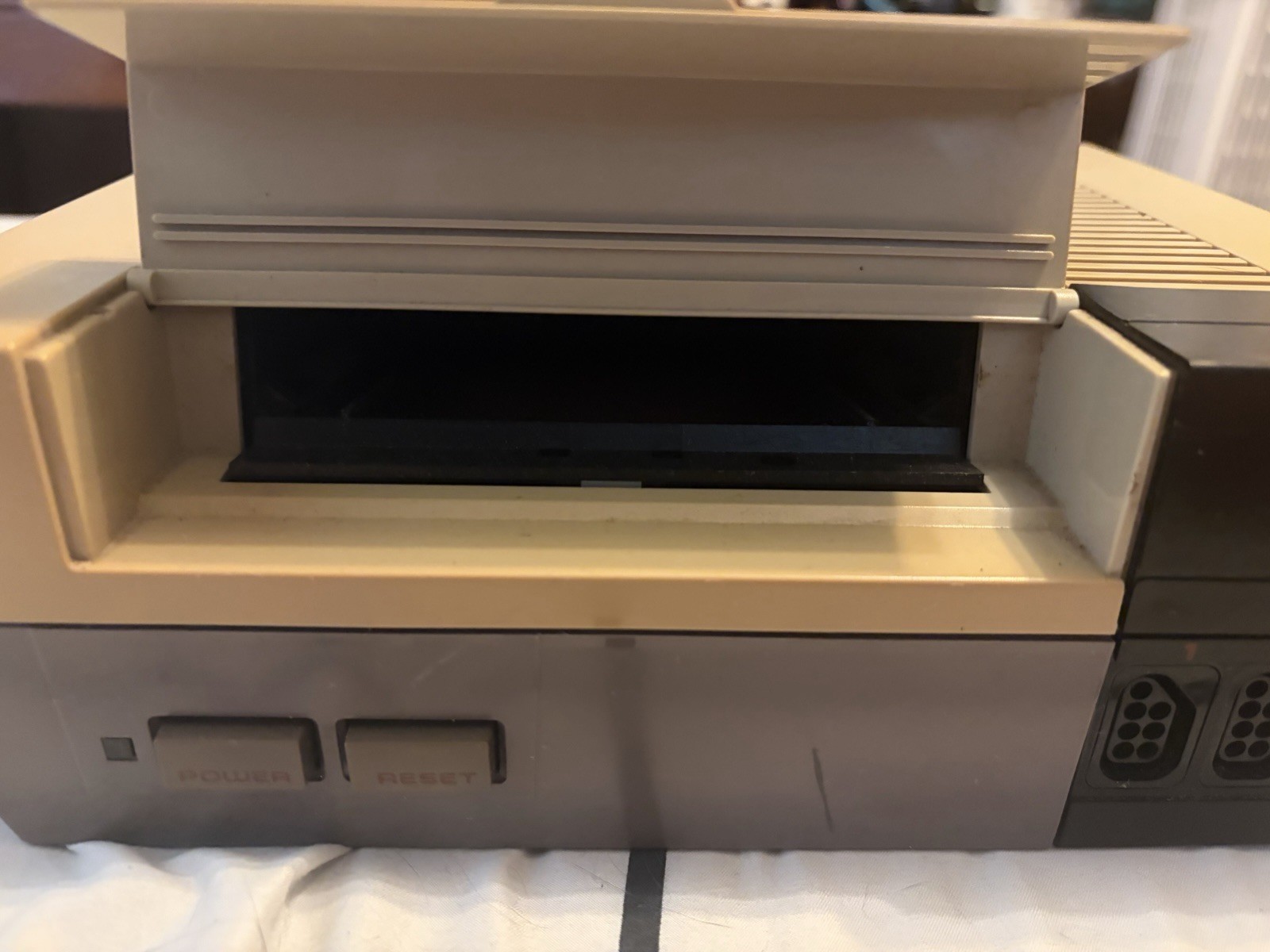 Nintendo Entertainment System NES-001 Home Console, Gray, (AS-IS/ NOT TESTED)