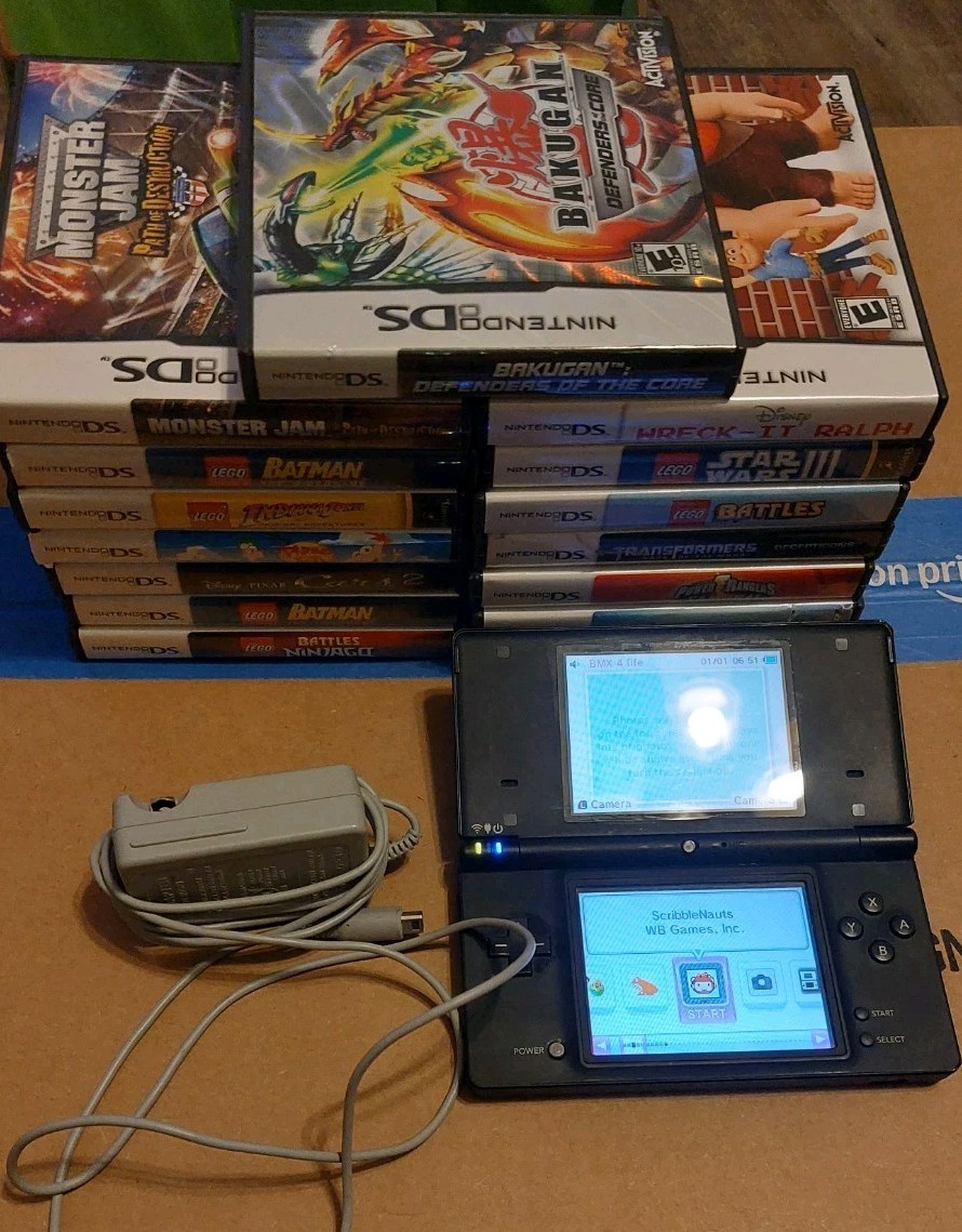 Nintendo DSi Matte Black Console TWL-001 & AC Adapter: Tested/W 16 Games