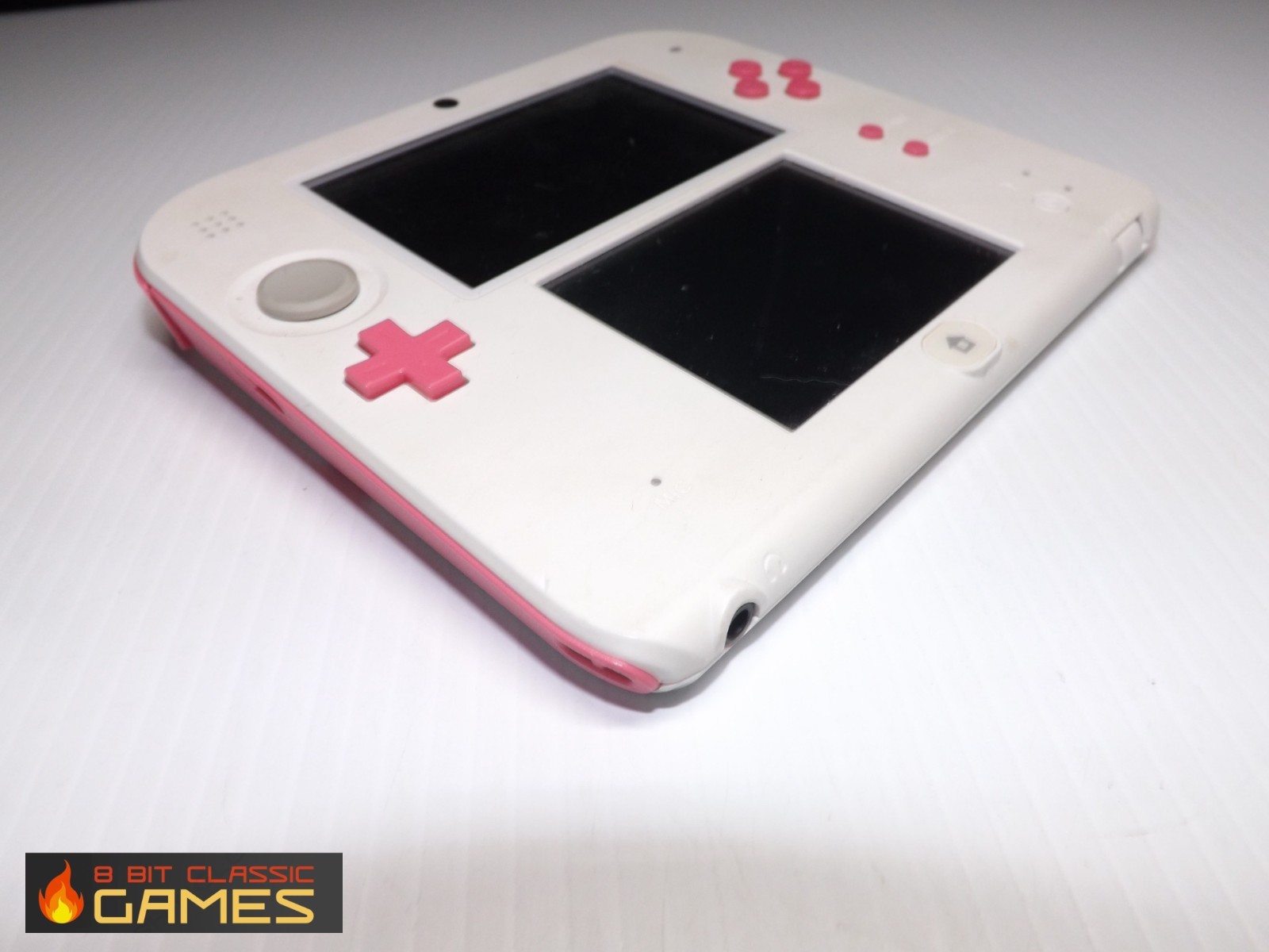 White & Pink Nintendo 2DS System – FAST SHIPPING! 613a
