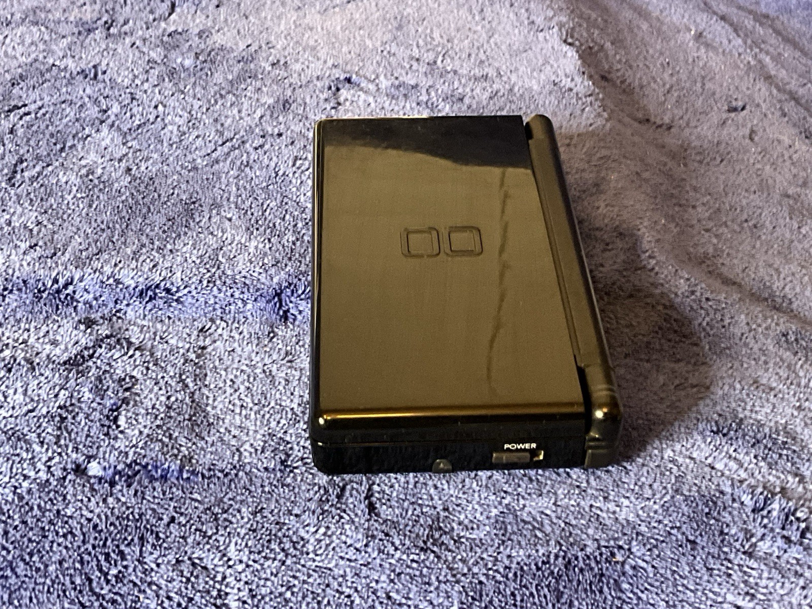 Nintendo DS Lite Black With Brand New Accessory Pack and 5 Games