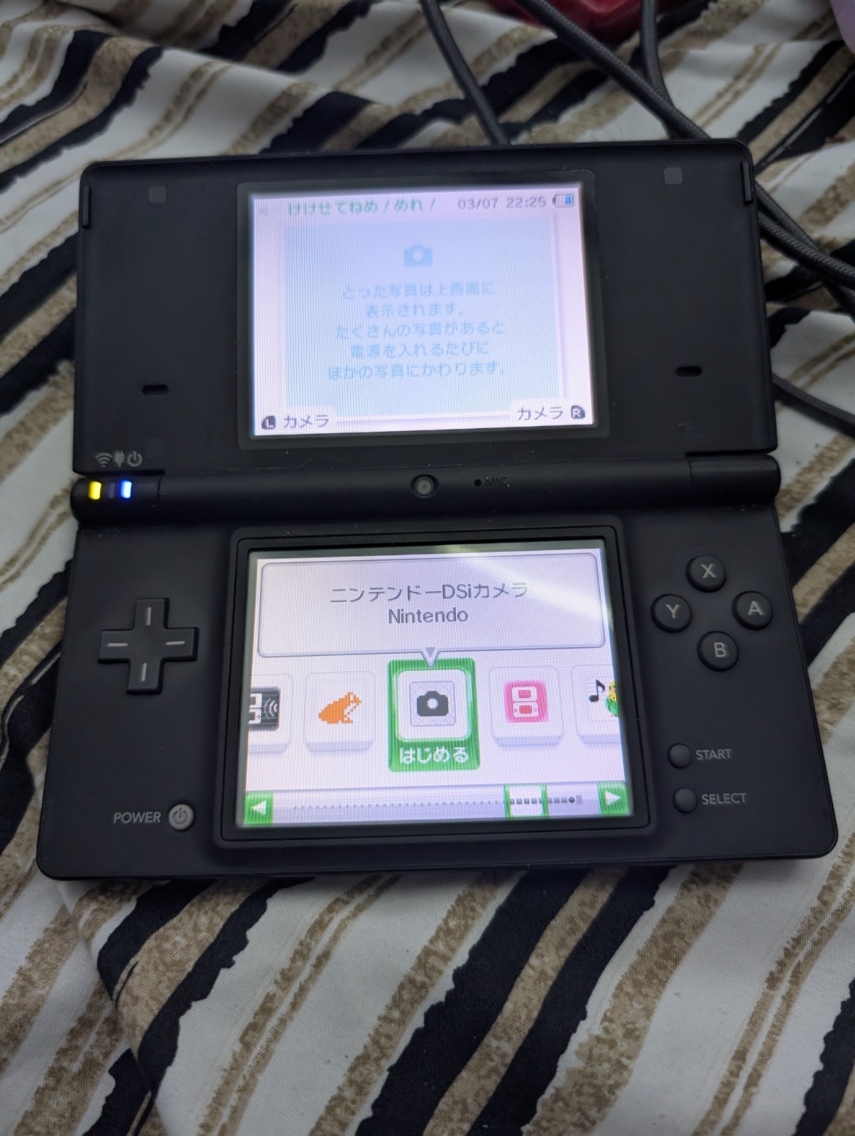Nintendo DSi Launch Edition Black Handheld System