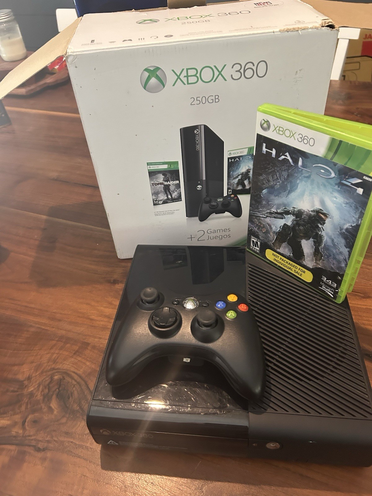 Xbox 360 250GB Console Halo 4 Tomb Raider Value Bundle Xbox 360 Very Good 1Z