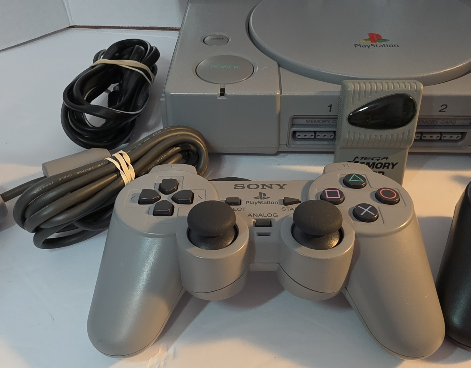 Bundle Sony PlayStation 1 PS1 Console w/ 3 Games Controllers Memory TESTED