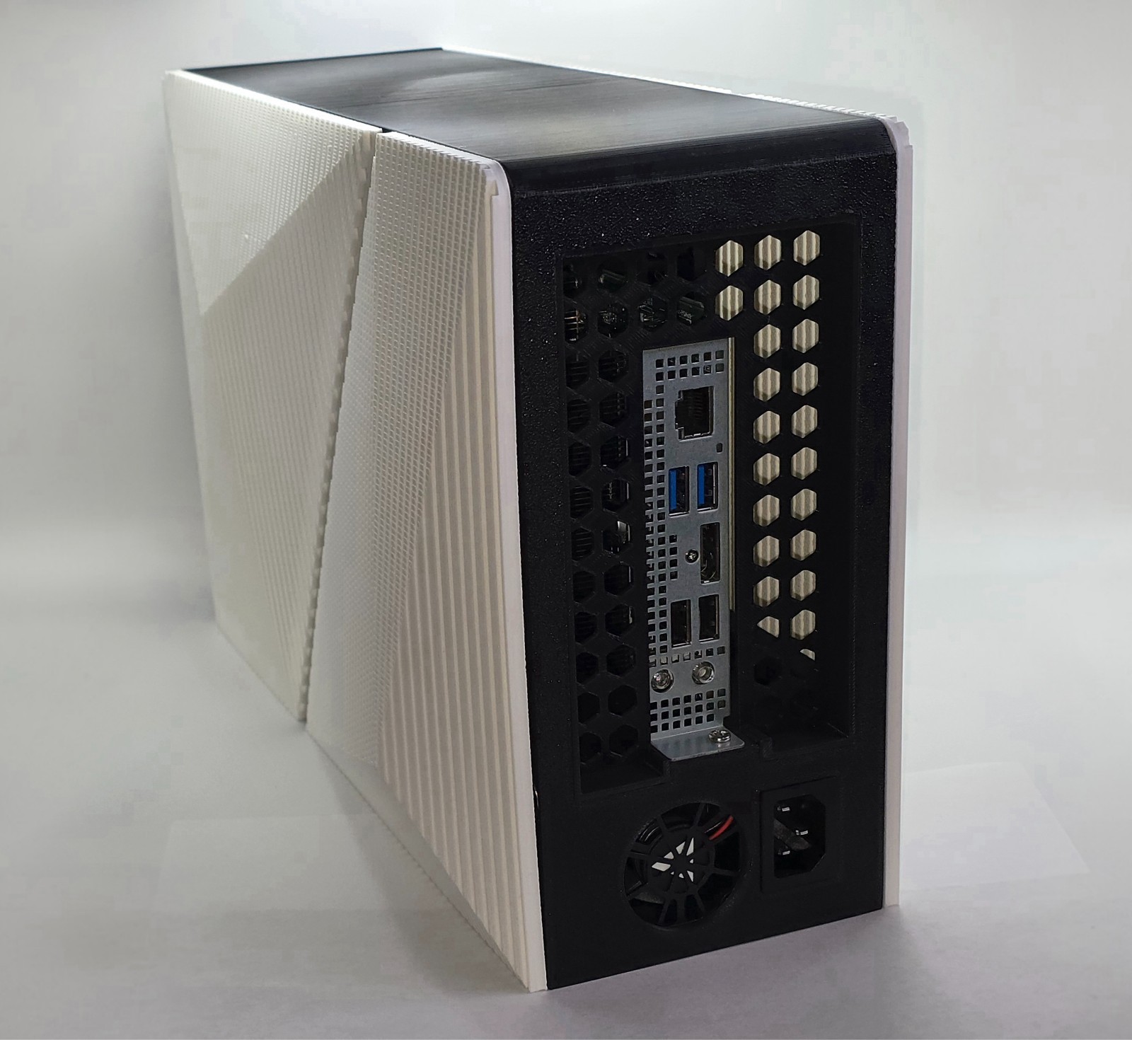 BC-250 Custom SFF Gaming Console Steam Machine | Overclocked Bazzite OS 16GB