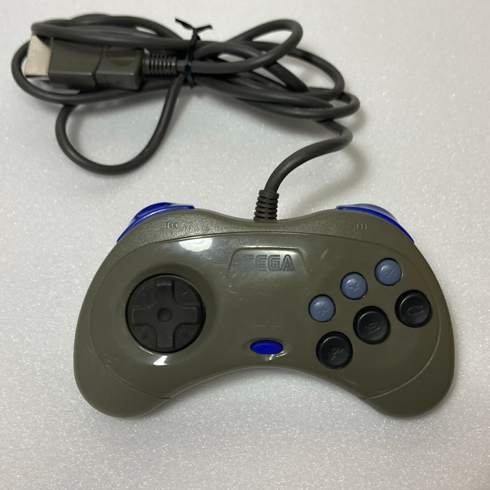 SEGA Saturn Console Gray HST-3210 w/ Controller, Cables & Virtua Fighter2 Tested
