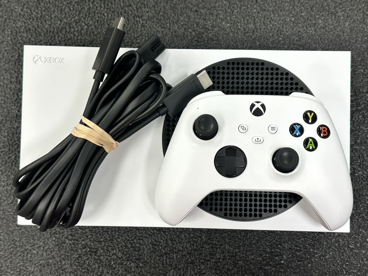 Microsoft Xbox Series S Digital Console – 512GB – White – 1883 (PD1124469)