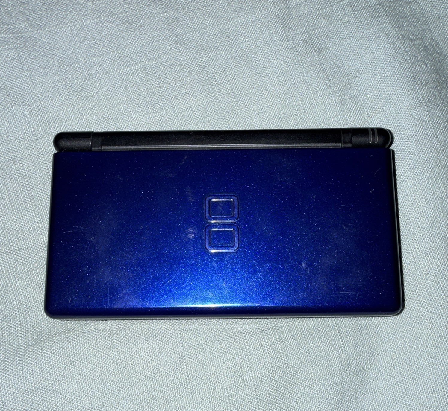 Nintendo DS Lite USG-001 Handheld System Blue/Black Touchscreen NTSC-U/C