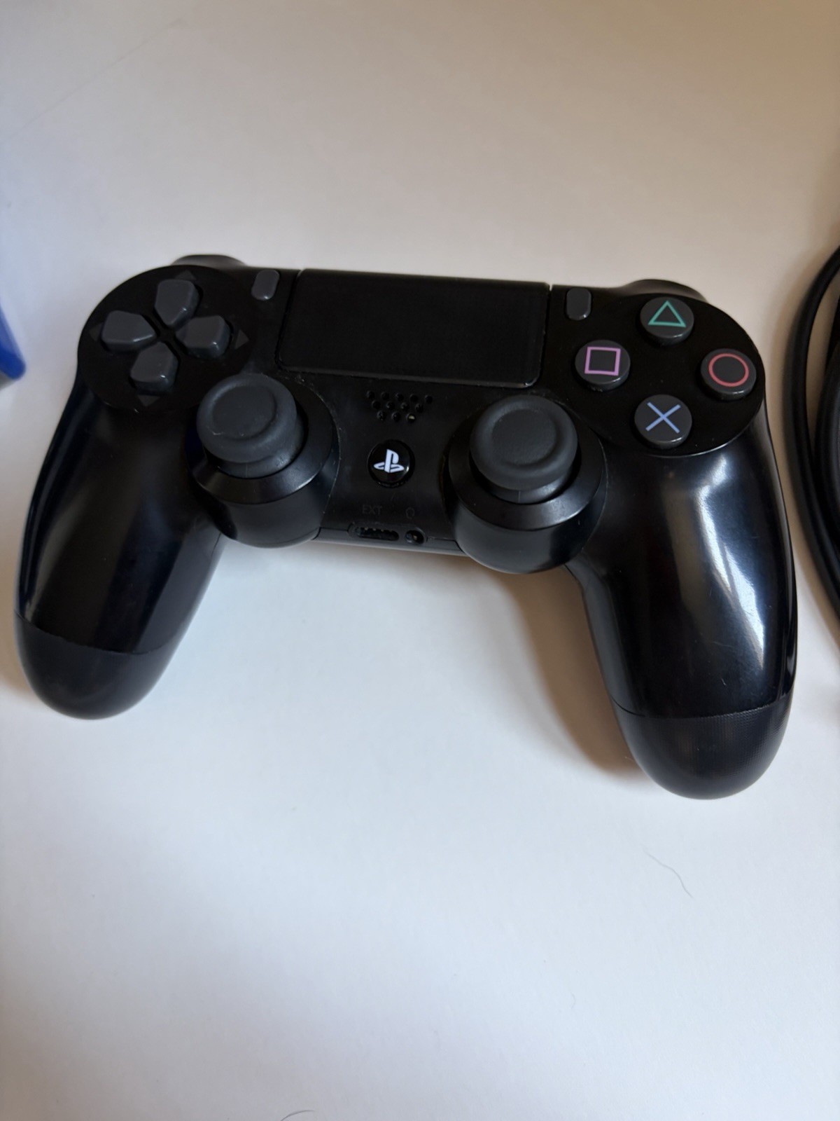 Sony PlayStation 4 PS4 White 500GB Console OEM Controllers Cords x7 Games Bundle