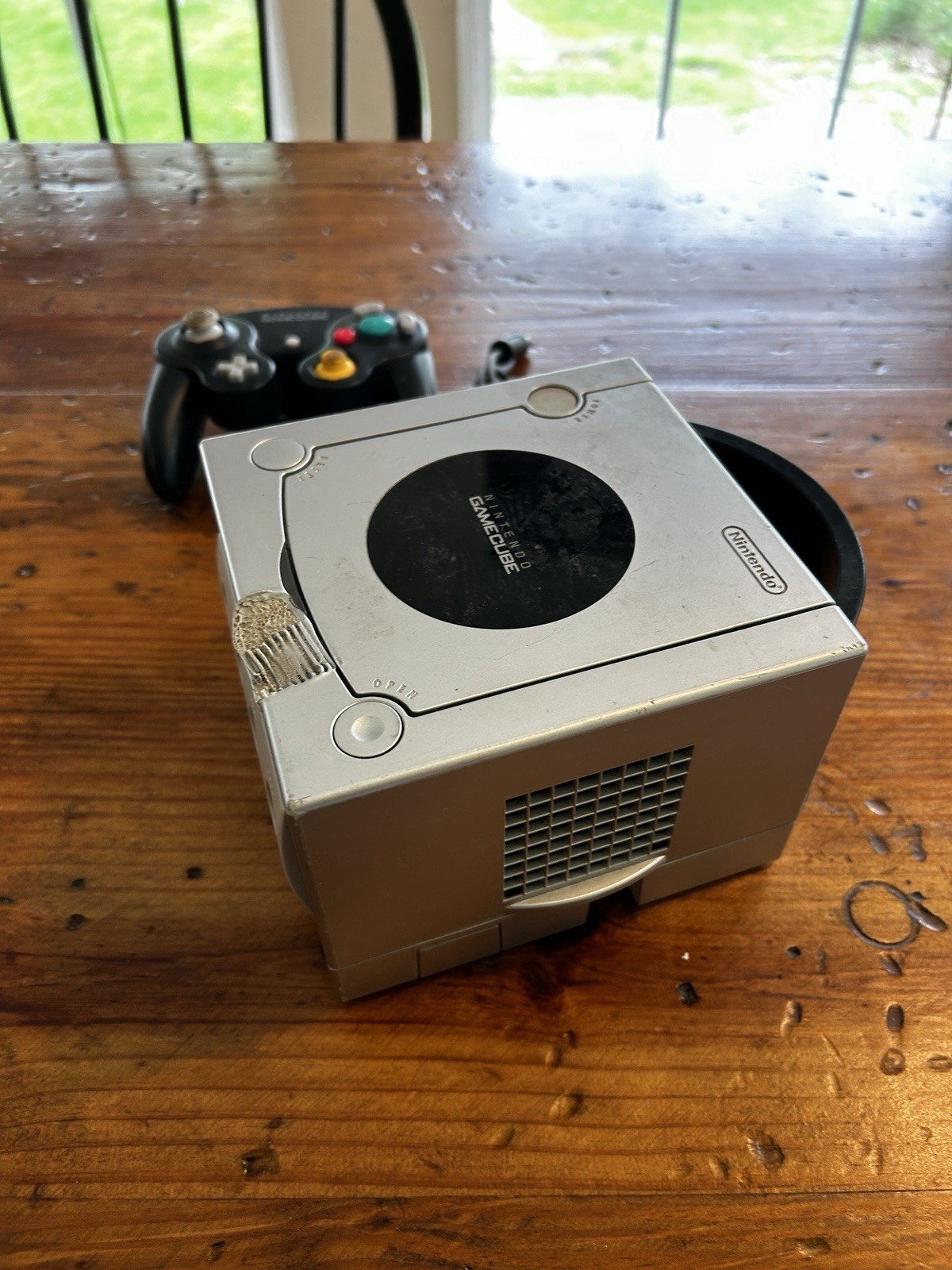 Nintendo GameCube Video Game Console + Controller DOL-101 Silver