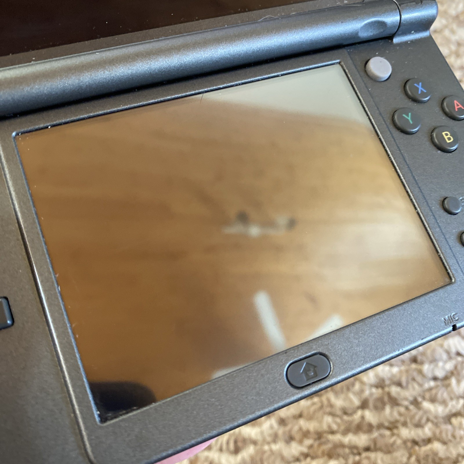 New Nintendo 3DS XL Metallic Black USA With Charger And Stylus Good Screens